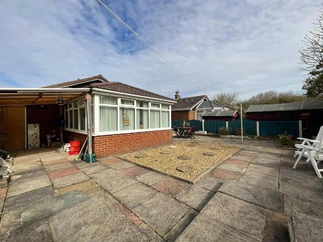 House for sale in Crossens, Sefton