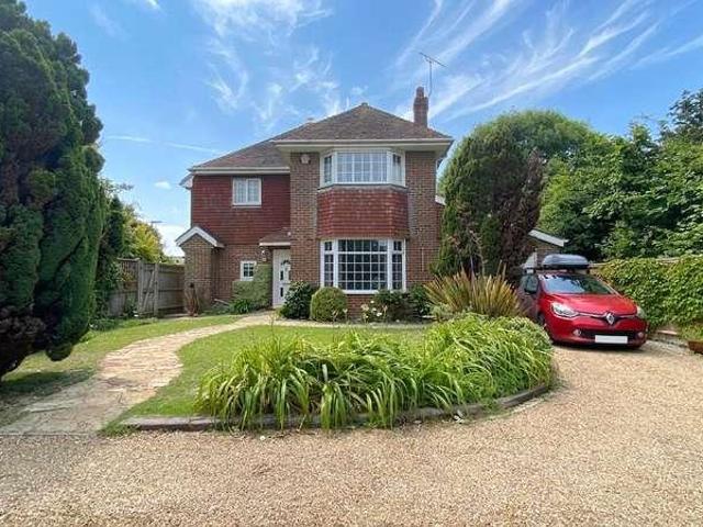 House for sale in Fishersgate, West Sussex