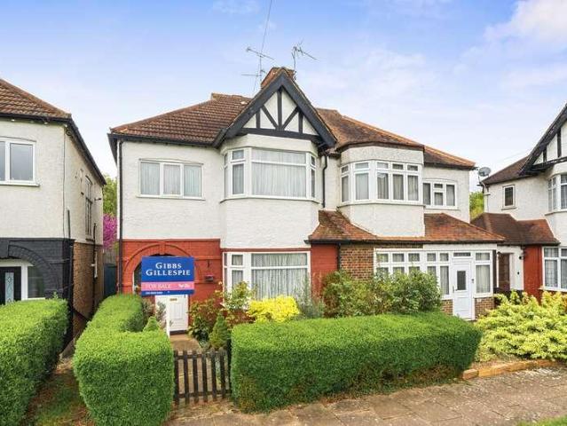 House for sale in Lane, Greater London