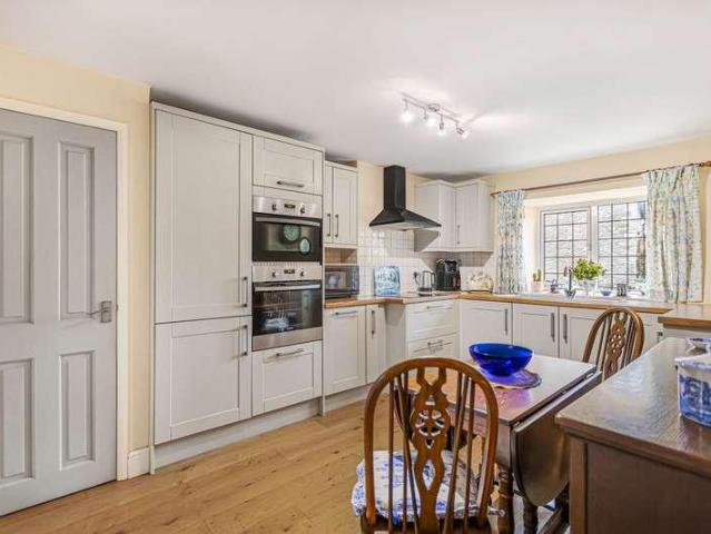 House for sale in Fossebridge, Gloucestershire