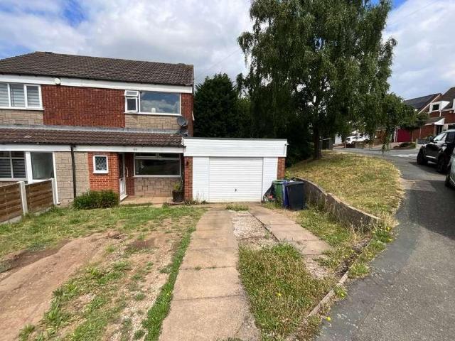 House for sale in Cradley, West Midlands