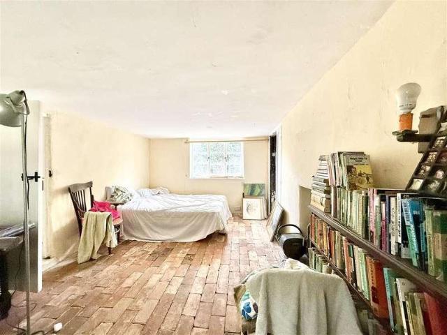 House for sale in Bedingfield, Suffolk