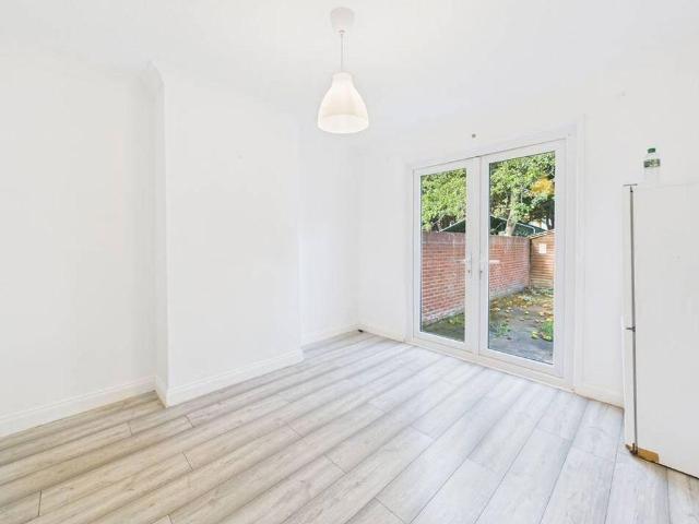 House for sale in Lower Feltham, Greater London