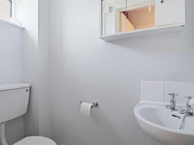 House for sale in Seaford, Iford