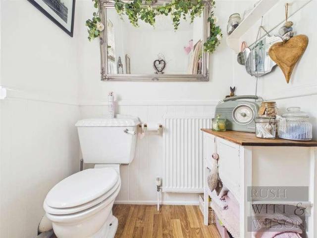 House for sale in Blacklands, Guestling Green