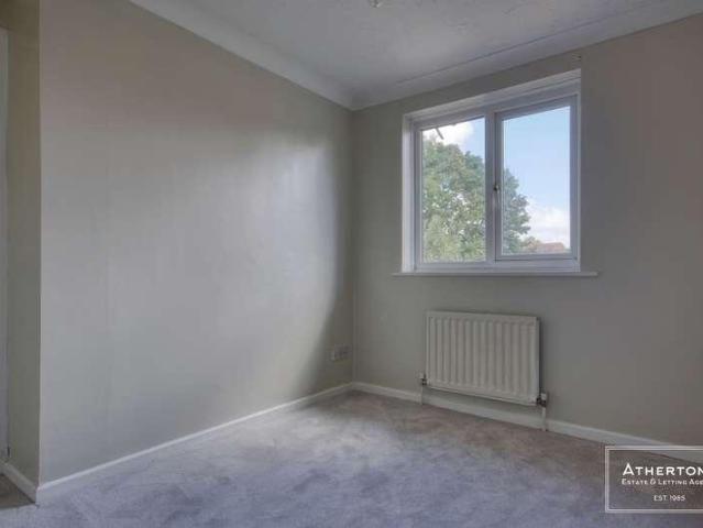 House for sale in Stanley Green, Poole