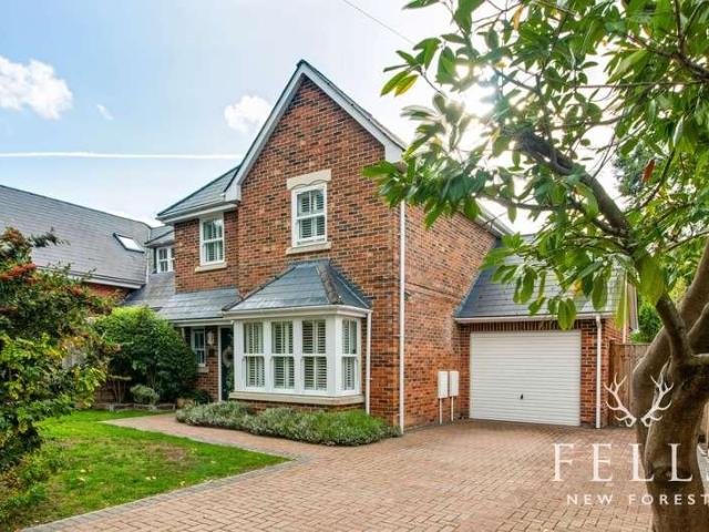 House for sale in Alderholt, Olderholt