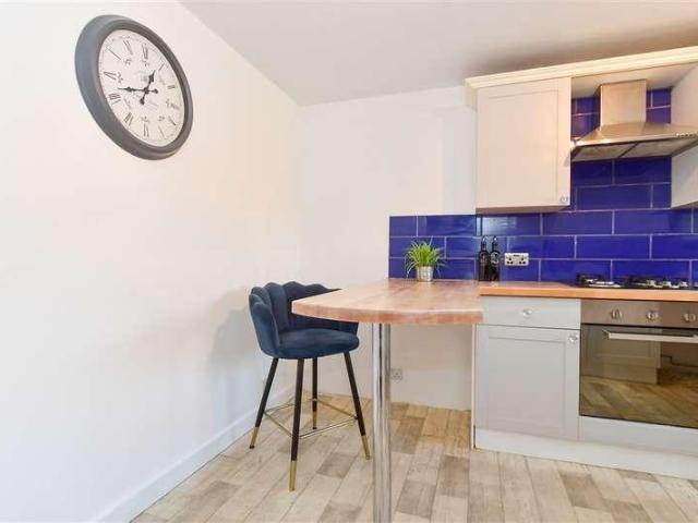 House for sale in Mill Hill, Ash