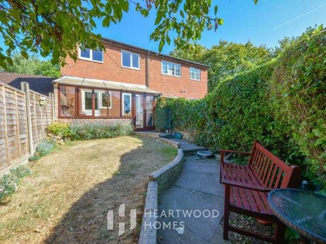 House for sale in Five Acres, Hertfordshire