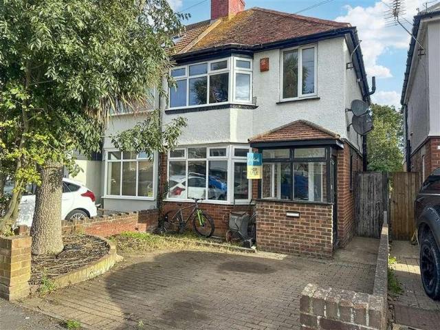 House for sale in Westwood, Acol