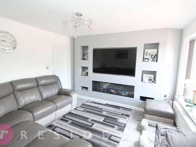 House for sale in Trub, Burnedge