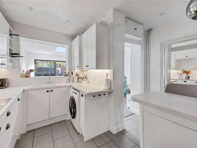 House for sale in Earlham Rise, East Bank