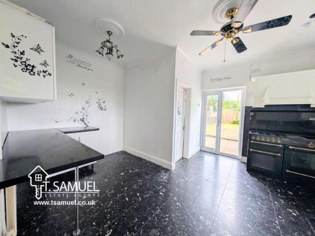 House for sale in Abercynon