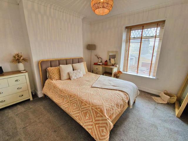 House for sale in Porthcawl, Nottage