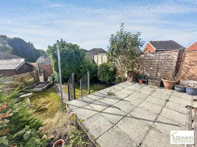 House for sale in Badminton, Wales