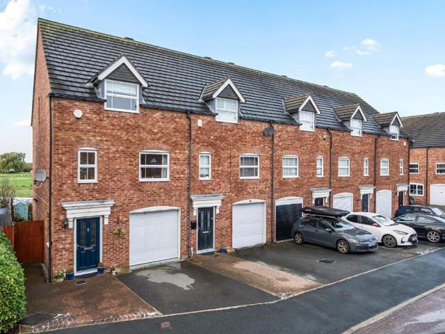House for sale in Church Fenton