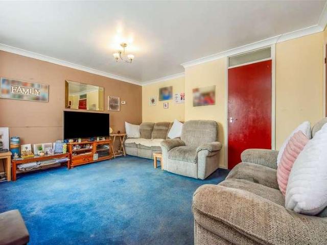 House for sale in Chichester, Littlecote