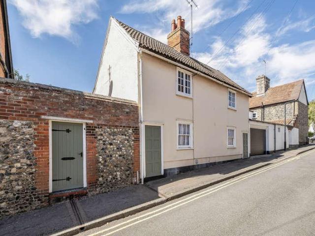 House for sale in Chedburgh, Suffolk