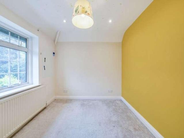 House for sale in Ickenham, Greater London