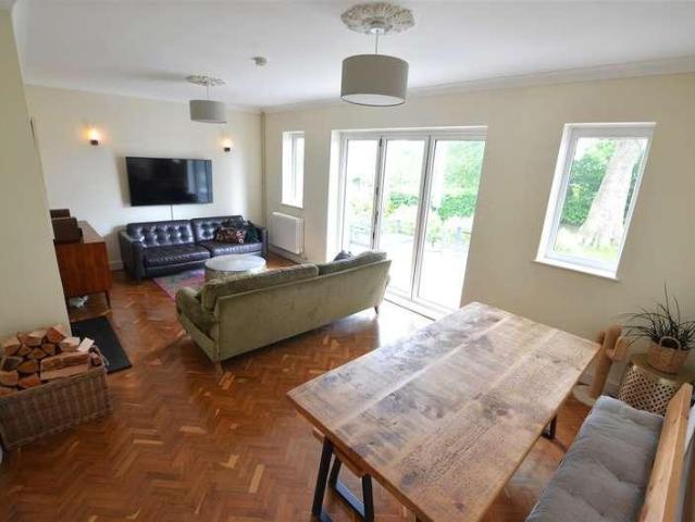 House for sale in Clayton, Butterton