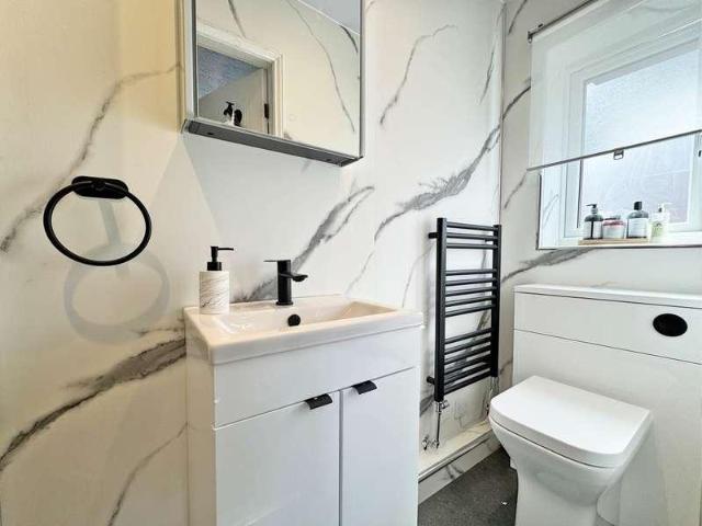House for sale in Holden Fold, Pendock