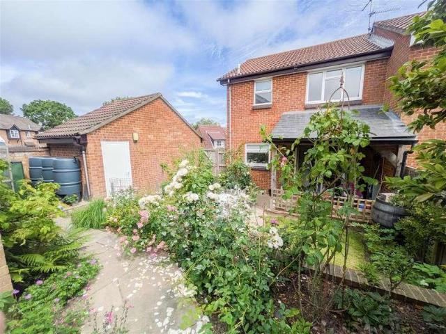 House for sale in Uckfield, Cross In Hand
