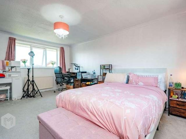 House for sale in Howe Bridge, Wigan