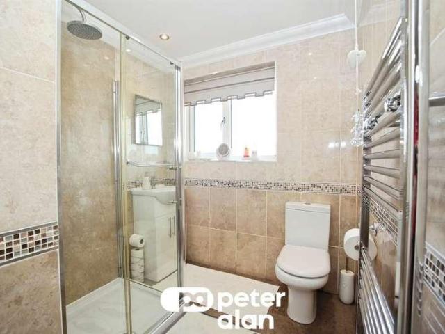 House for sale in Cefn Fforest, Blackwood