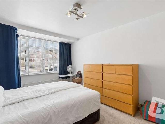 House for sale in Harold Wood, Greater London