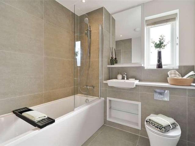House for sale in Buckler's Park, Crowthorne