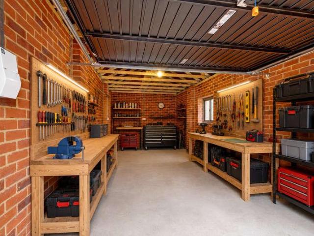 House for sale in Fordham Heath, Essex