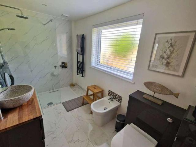 House for sale in Hulham, Budlake