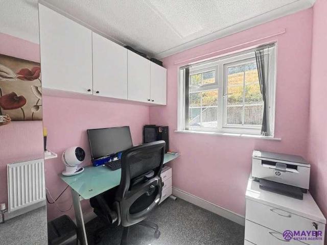 House for sale in Merafield, Mount Wise