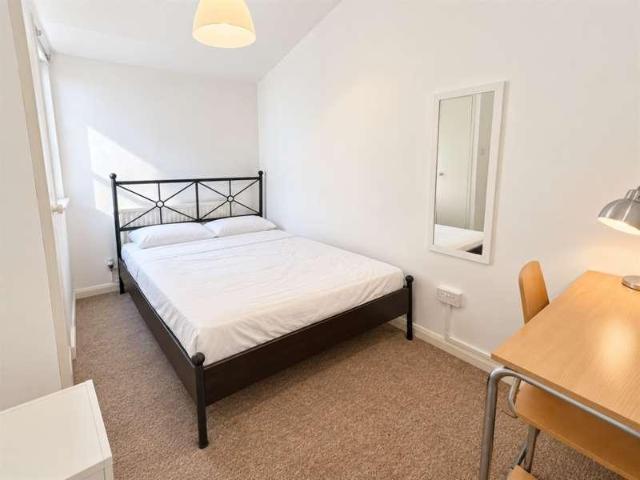 House for sale in London Borough of Islington, Greater London