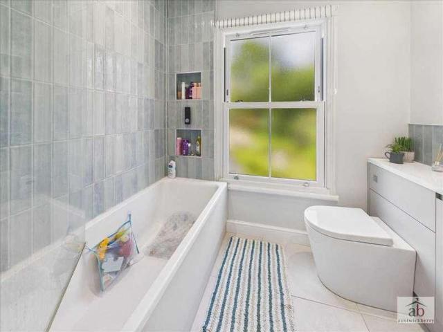House for sale in Rushmere, Key Street