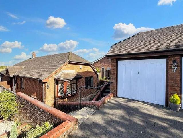 House for sale in Kings Worthy, Hampshire