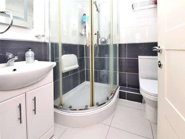 House for sale in Red Hill, Surrey