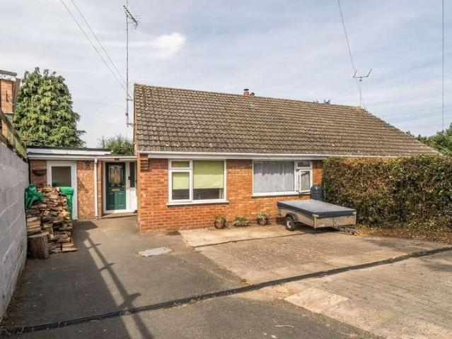 House for sale in Sandpits