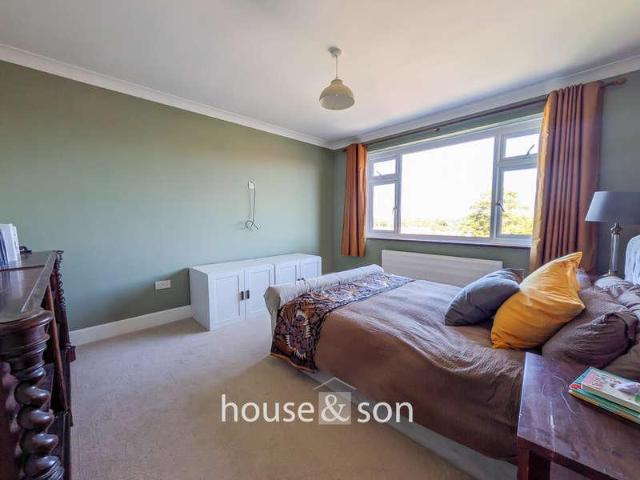 House for sale in Moordown, Bournemouth