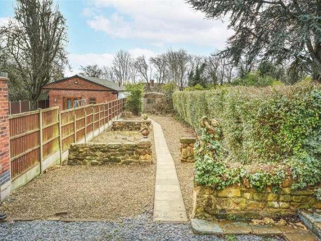 House for sale in Normanton, East Midlands