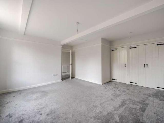 House for sale in Bramley, Fole