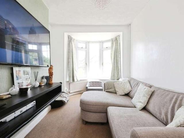 House for sale in Pontypridd, Wales