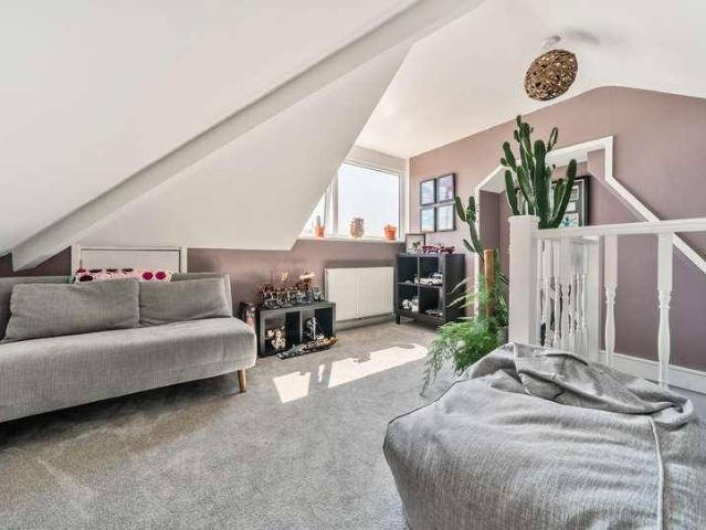 House for sale in Emersons Green, South Gloucestershire