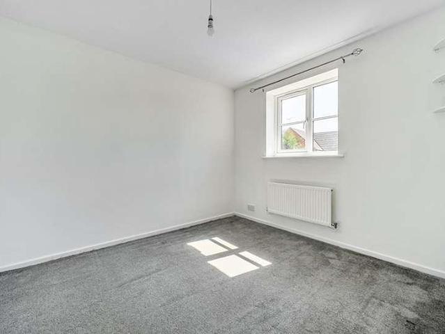 House for sale in Wheatpieces, Pamington