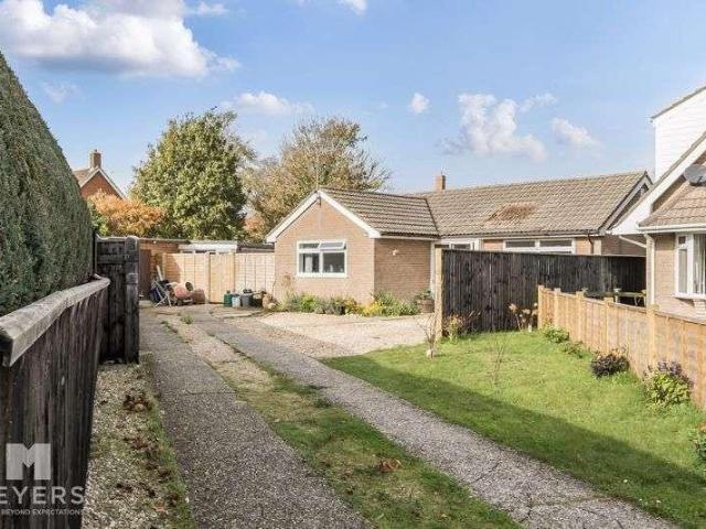 House for sale in Wool, East Burton