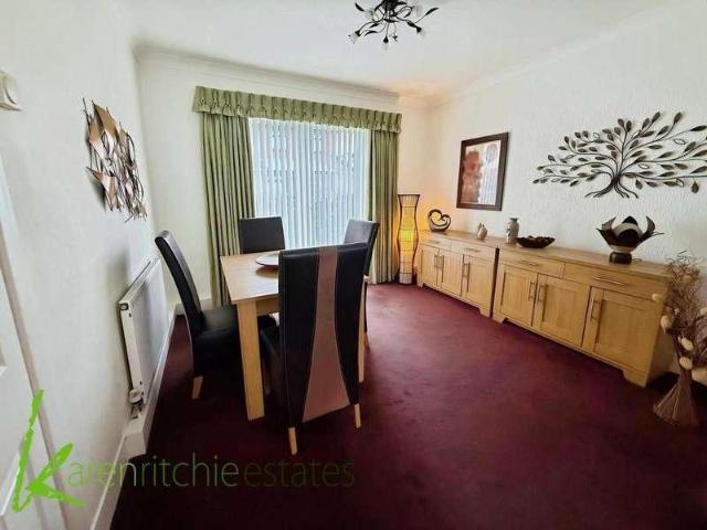 House for sale in Heaton, Lee Bank