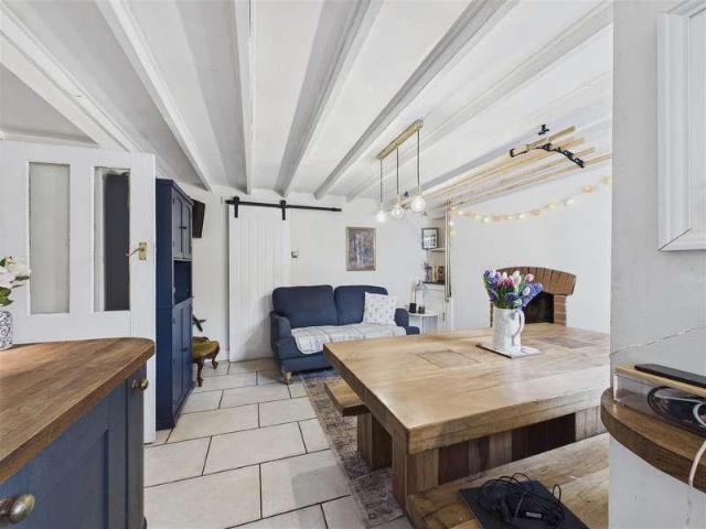 House for sale in Carew, Wales