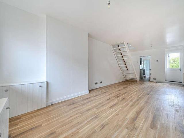 House for sale in North Cray, Frognal