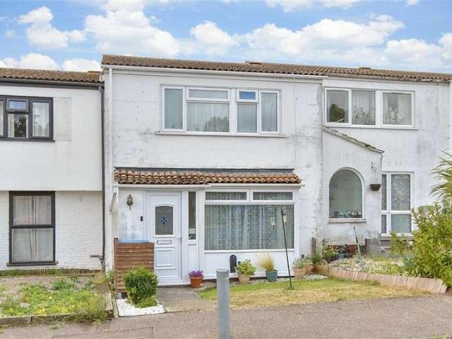 House for sale in Oad Street, Kent