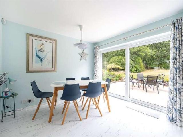 House for sale in Bromsgrove, Worcestershire